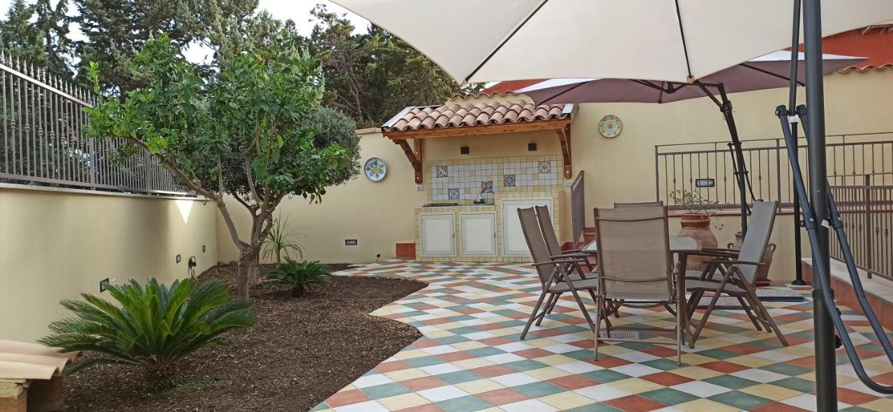 Casa Montalbano Porto Empedocle Exterior foto